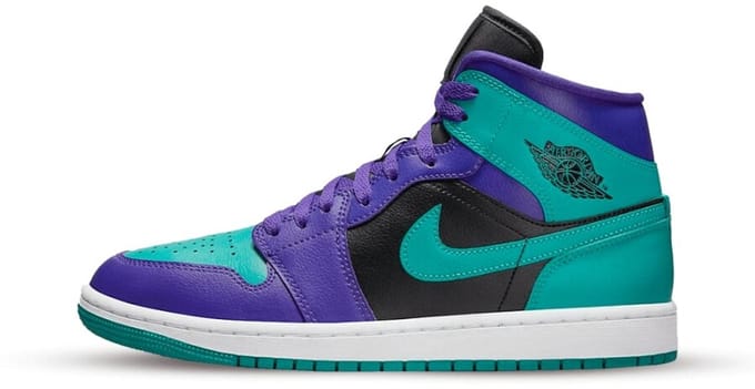 Air Jordan 1 Mid Black Grape (W) - Maat 44.5