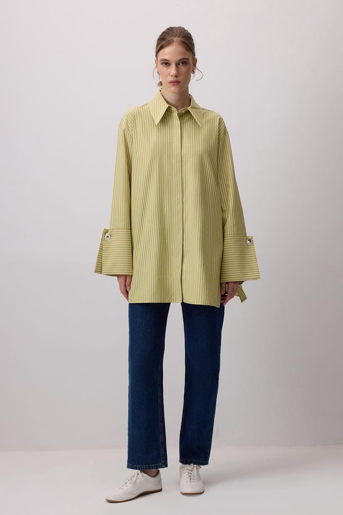 Touché Privé - Gestreepte blouse met brede manchetten - Lime - Dames