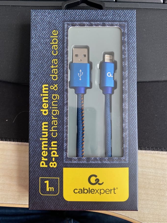 8-Pin kabel 1 meter Denim Blue Jeans