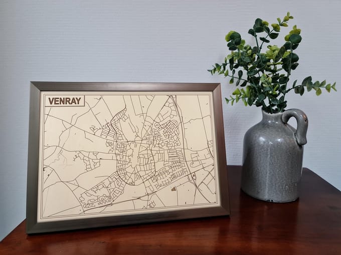 Decoratief Beeld - Houten Van Venray - Hout - Bekroned - Bruin - 21 X 30 Cm