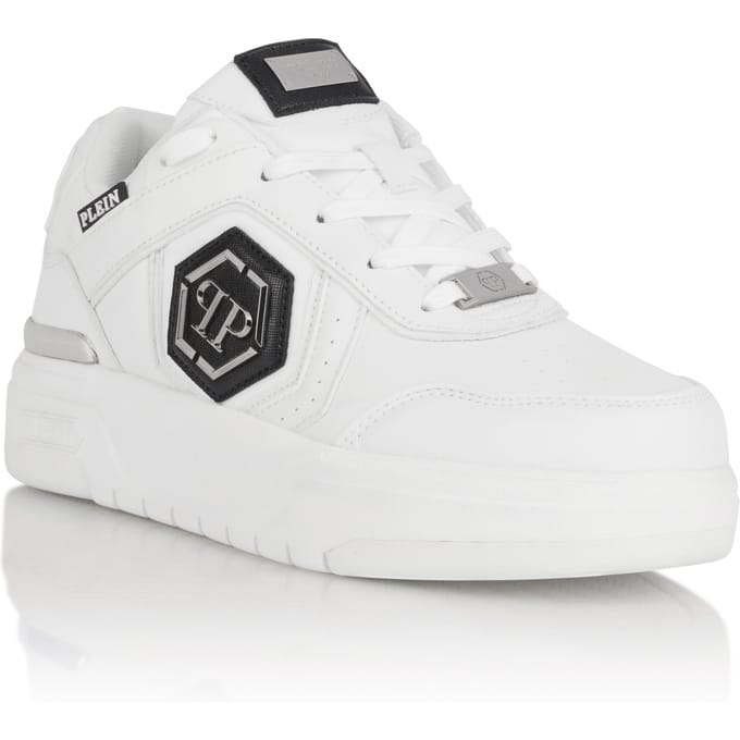 Low-Top Sneakers Sk8R