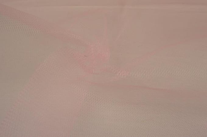 Tule stof - Baby roze - 15 meter