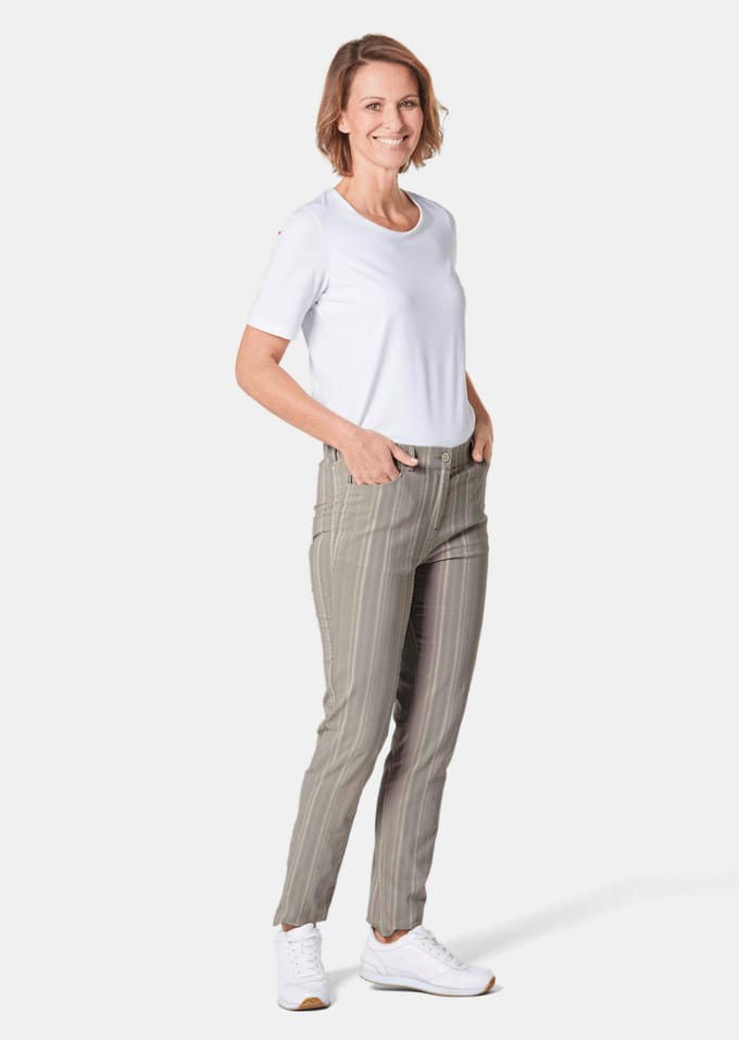Sportieve broek met structuur van elastisch materiaal - grijs - Gr. 275 van Goldner Fashion