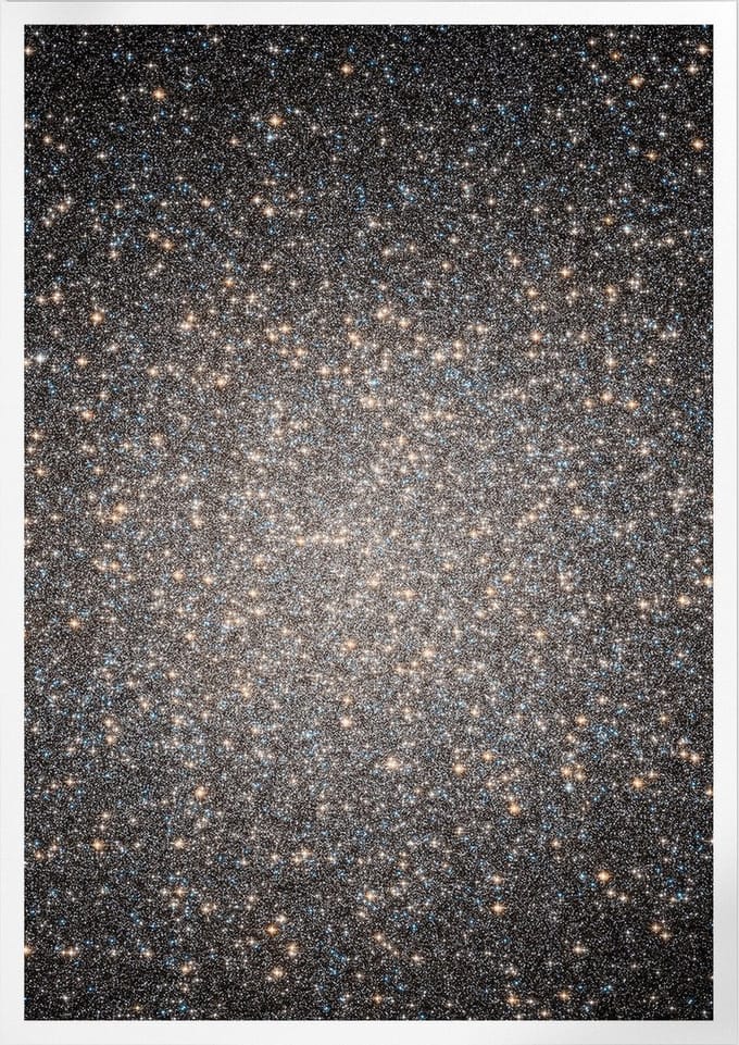 The Majestic Globular Omega Centauri | Space, Astronomie & Ruimtevaart Poster | B2: 50x70 cm