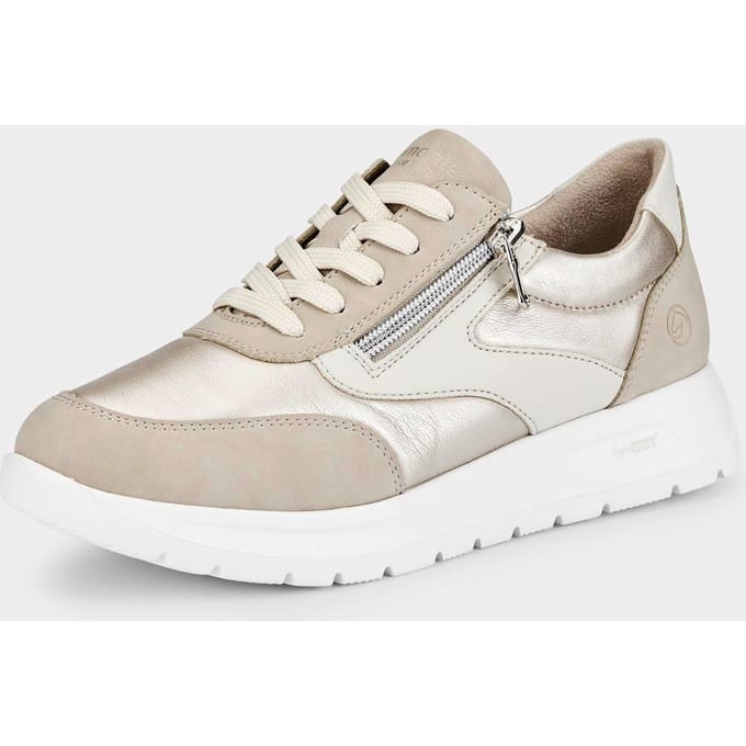 Sneakers in mat-glanslook - beige - Gr. 40 van Goldner Fashion