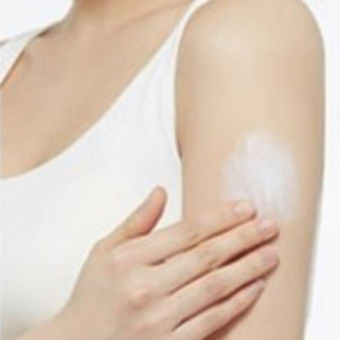 MISSHA All Around Safe Block Essence Sun Milk EX SPF50+ PA+++ 70ml white
