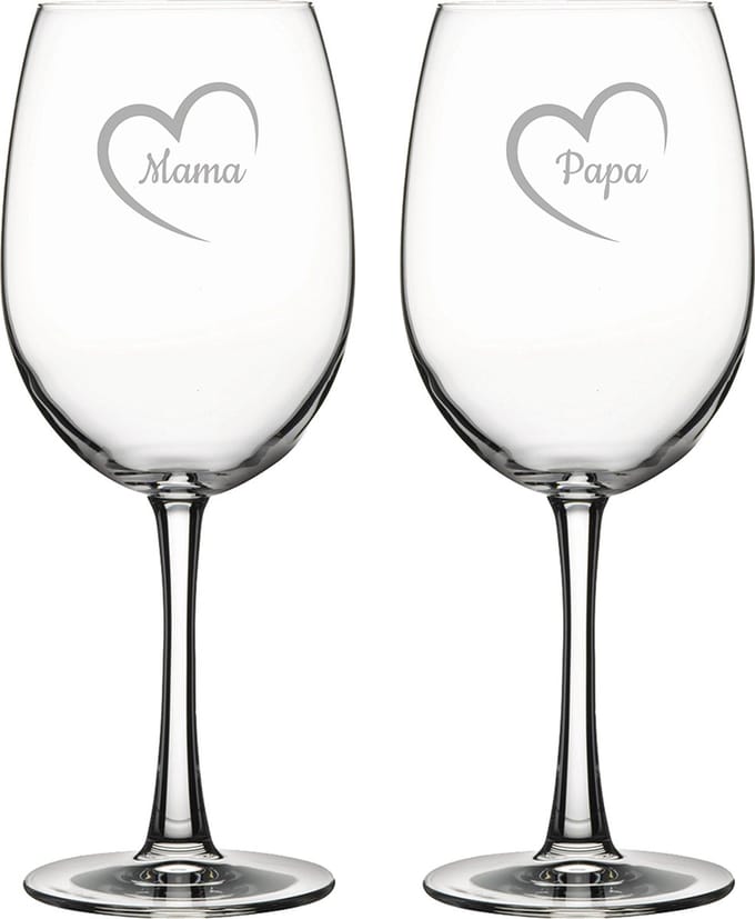Gegraveerde Rode wijnglas 46cl Mama met hartje & Papa met hartje