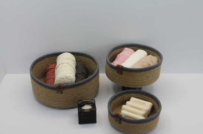 OZ Home - 3-delige Mandenset - Beige/Donkerblauw - Duurzaam & Functioneel - Voor Compacte Opslag en Decoratie