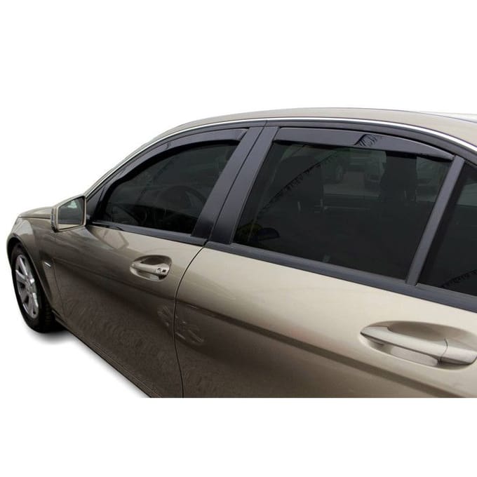 Luchtafweerders - Mercedes C-Klasse W204 (2007-2014) 4 deuren - 4 kamers - Aerodynamisch - Getinte afwerking