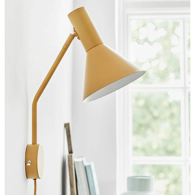 FRANDSEN wandlamp Lyss, lichtbruin, stekker, 42 cm, E27