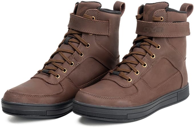 Motor sneakers HALTYA