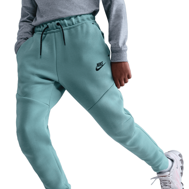 Nike Tech Fleece Broeken Kinder - Groen - Maat 122 - 128 CM