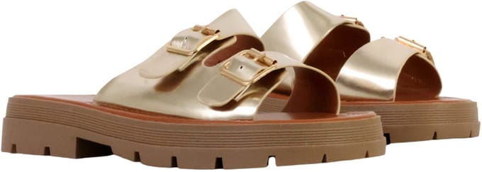 Sandalen om aan te trekken