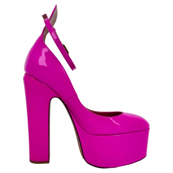 Valentino Garavani Tan-Go platformpumps in roze lakleer