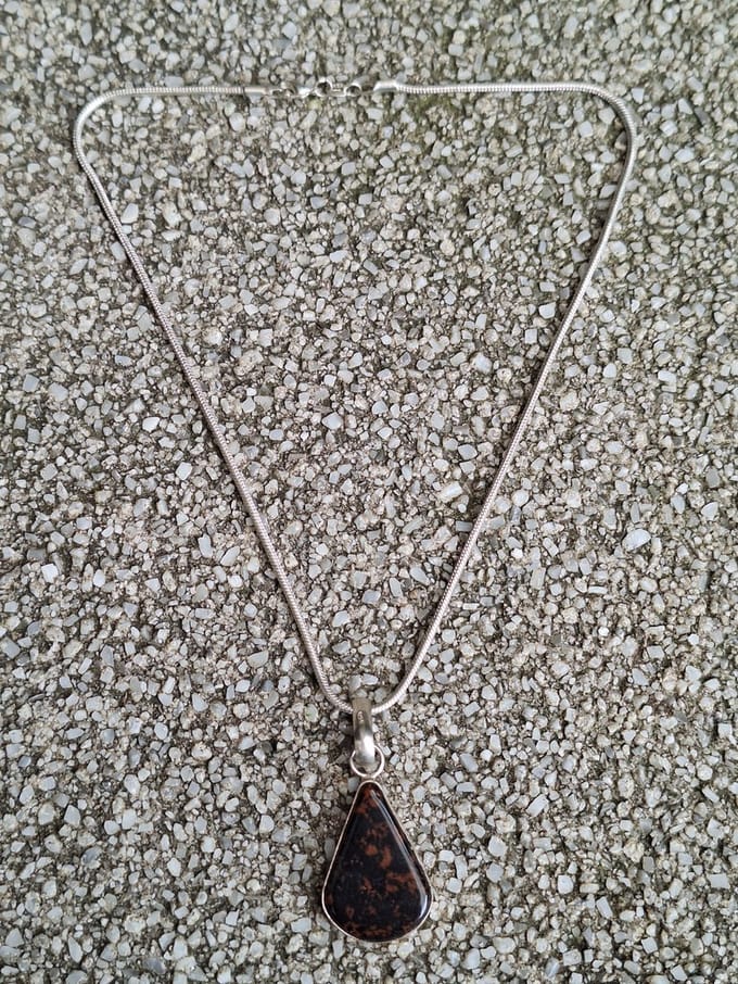 Gemstones-silver ketting zilver 925 en hanger rode jaspis in zilver 925
