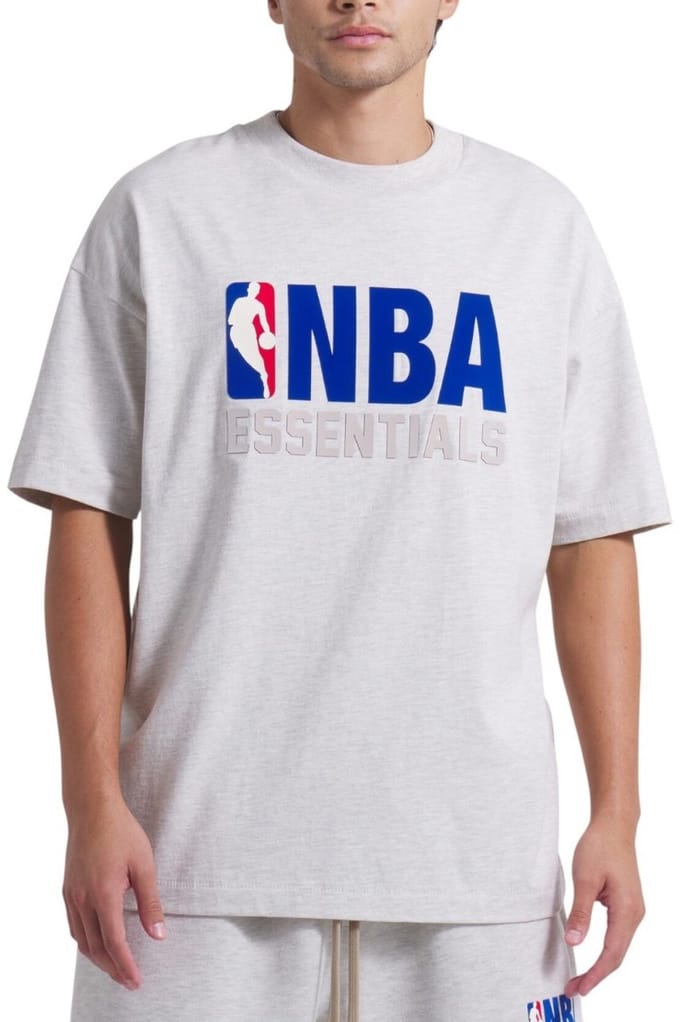 Fear Of God T-shirt Grijs NBA