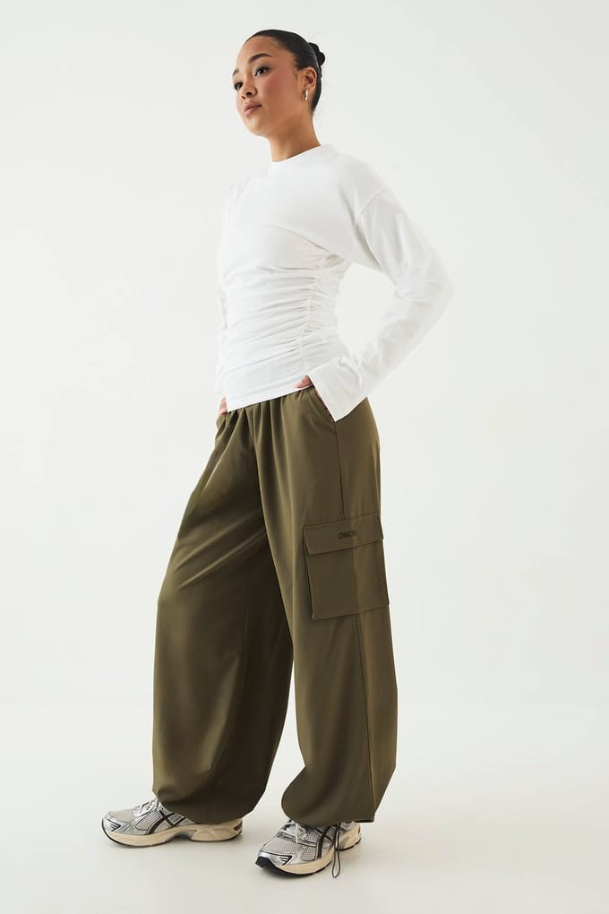 Dames Dsgn Studio Wijde Pijpen Cargo Broek | Kaki | Maat: Medium