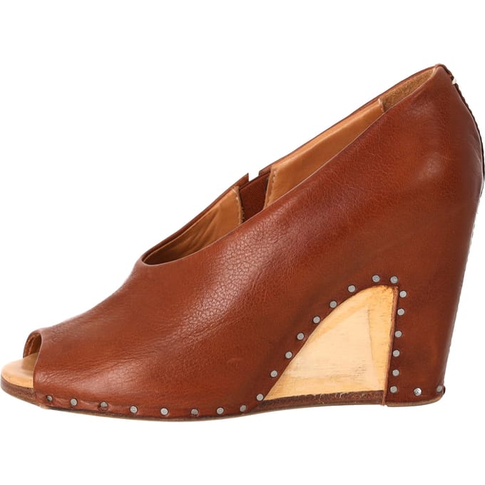 Maison Margiela Geopende Teenzool Piped Wedge in Tan Leer