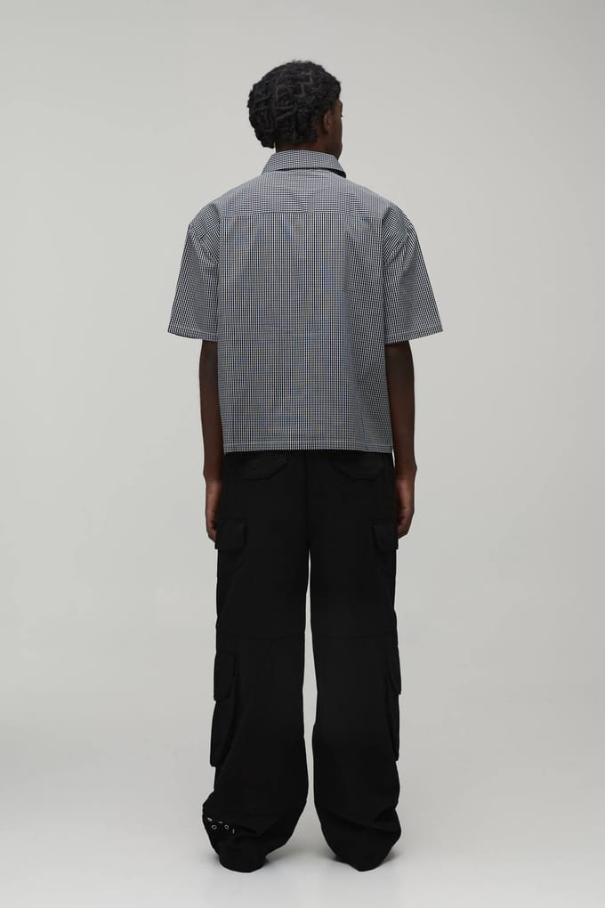Oversized Boxy Shirt Met Oogjesdetail En Micro Ruitpatroon | Black | Size Medium