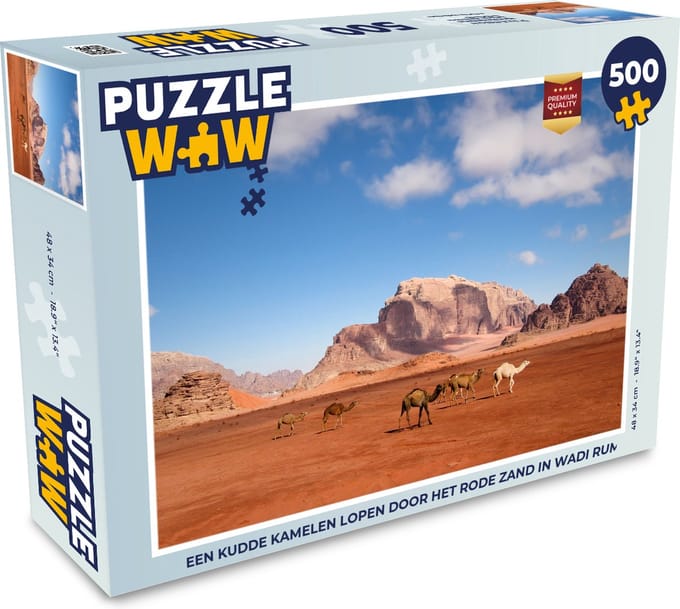 Puzzel Een kudde kamelen lopen door het rode zand in Wadi Rum - Legpuzzel - Puzzel 500 stukjes