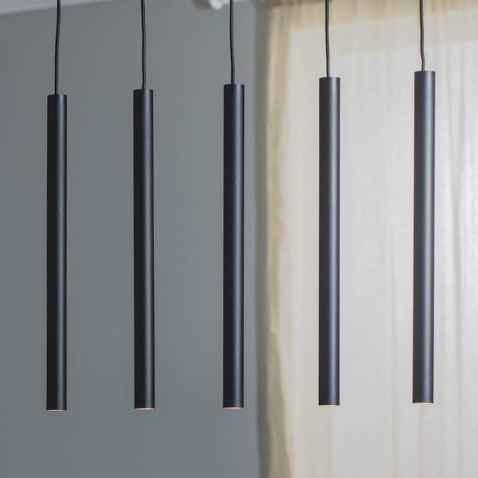 Argon Hanglamp Sone, zwart, hoekige baldakijn, 70 cm, 5-lamps.