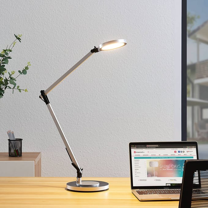 Lindby LED burealamp Rilana met dimmer, zilver