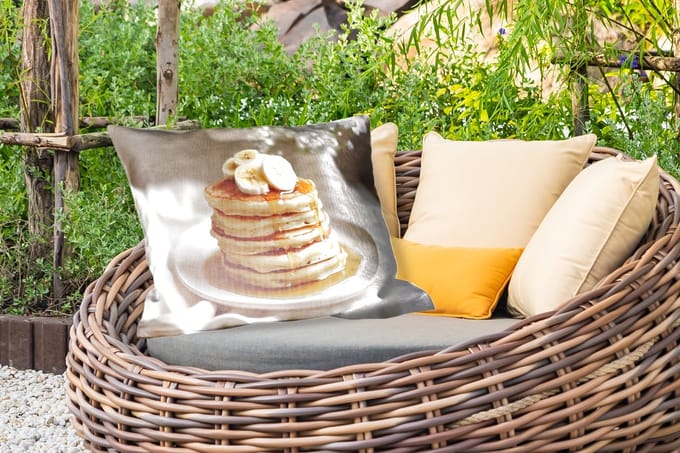 Buitenkussens - Pannenkoeken - Banaan - Siroop - Wit - Beige - 60x40 cm - Weerbestendig