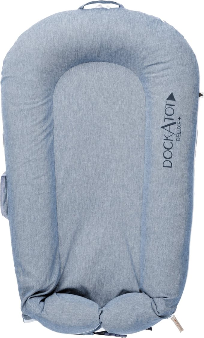 DockATot Deluxe+ Babynestje Indigo Chambray