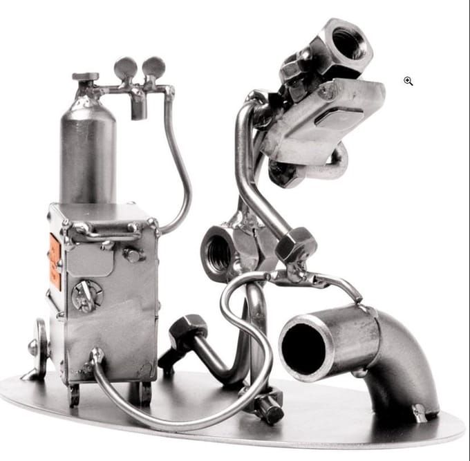 Hinz & Kunst smeedwerkfiguur  lasser moerenbeeldje