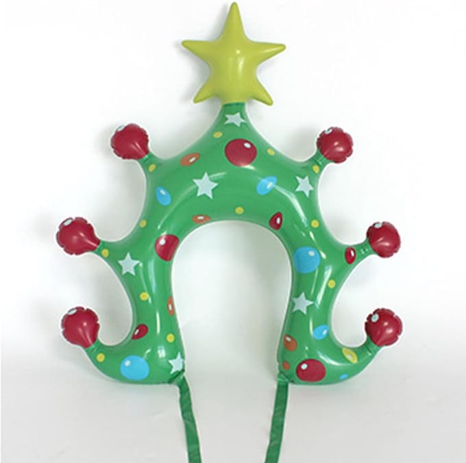 Opblaasbare Ringwerper - Feestspel - Interactieve Activiteit - Kerstboom Vorm - 40 x 50 cm