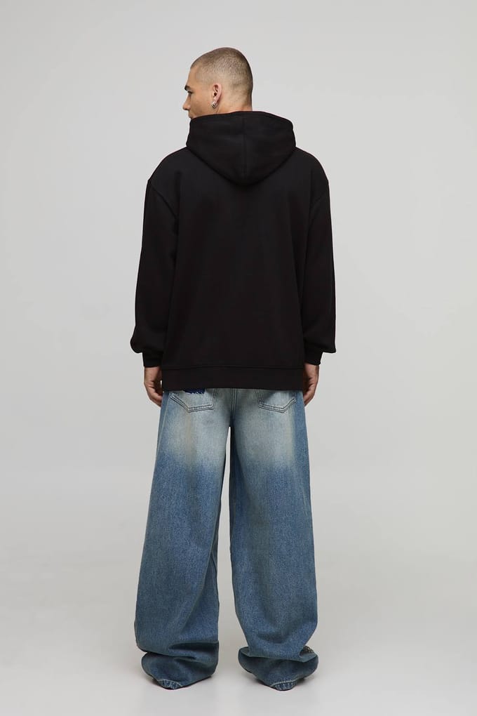 Zwarte oversized Tyla licentiebedrukte hoodie | Black | Size Medium