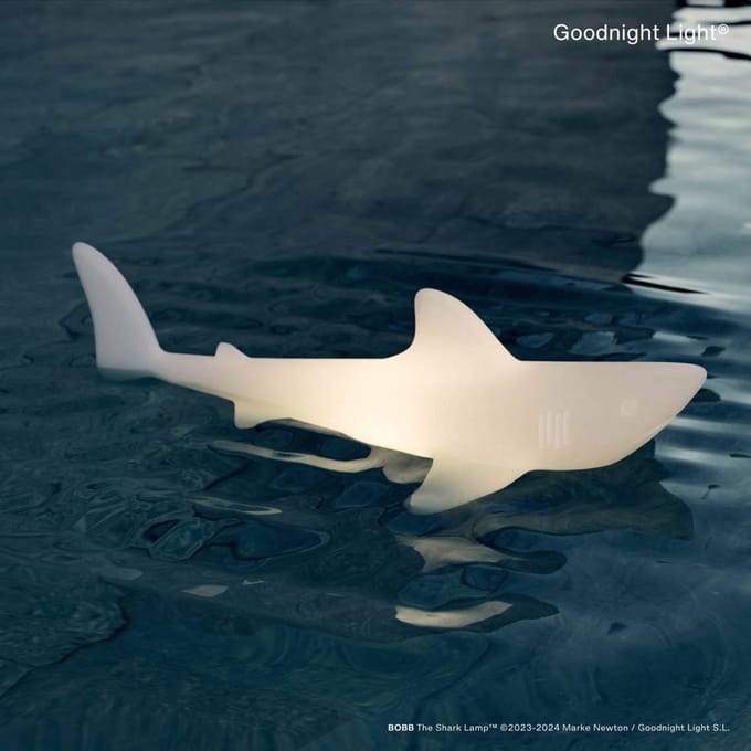 Goodnight Light - Shark (Outdoor) Lamp Bobb - Haaienlamp - color changing