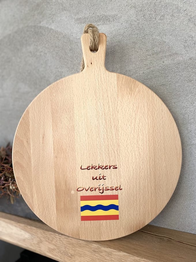 Creaties van Hier - serveerplank - Lekkers uit Overijssel - 30 cm - hout