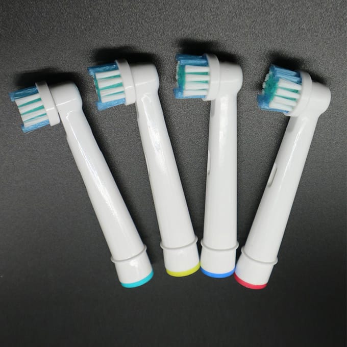4 Stuks Vervangende Tandenborstelkoppen Professionele Elektrische Tandenborstelkoppen Borstelkoppen 4pcs white