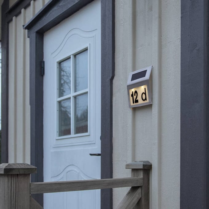 Star Trading huisnummerlamp op zonne-energie Wally
