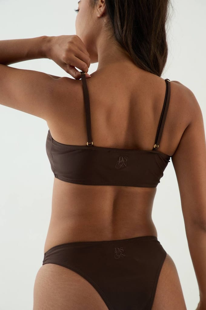 Dames Dsgn Studio V-voorpand Bikinibroekje | Chocolate | Maat: 10