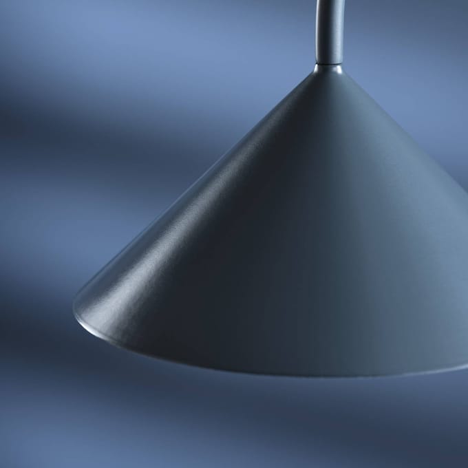 FRANDSEN LED vloerlamp op accu Grasp, petrol, 72 cm, metaal