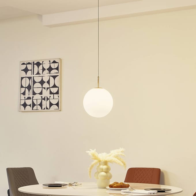 Lucande LED hanglamp Joran, 1-lamp, wit, glas