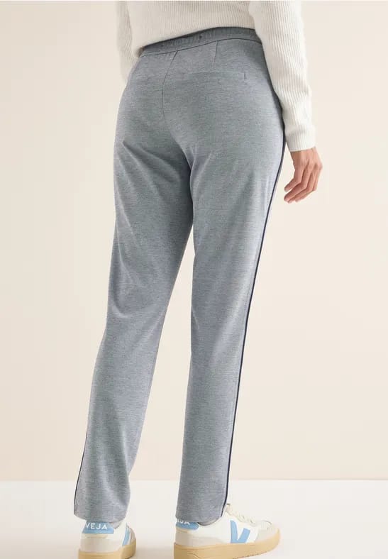 Broek met galonstrepen