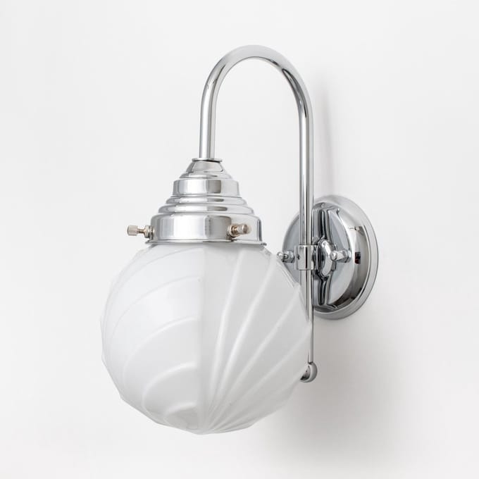Wandlamp Swingbulb Meander Chroom - Art Deco Trade
