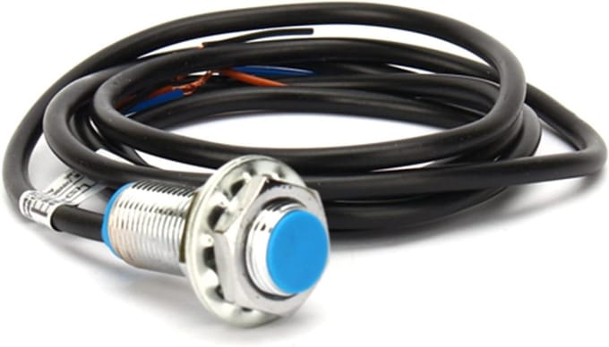 NPN Hall Sensor DC 12V Dichtheidsschakelaar 3 Draads Proximity Switch 10mm Detectie