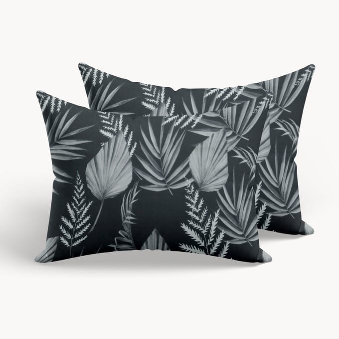 HappyBed Kussenslopen Black leaves 40x80 cm - Kussensloop set 2 stuks - 100% Microvezel - Ultieme slaapcomfort