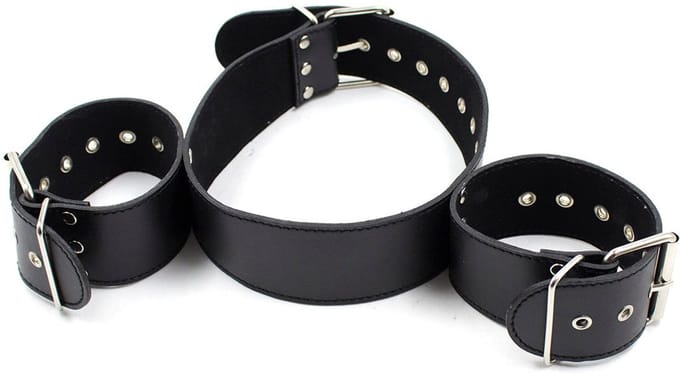 Smart Moves - Collar met Vaste Polsboeien - Zwart