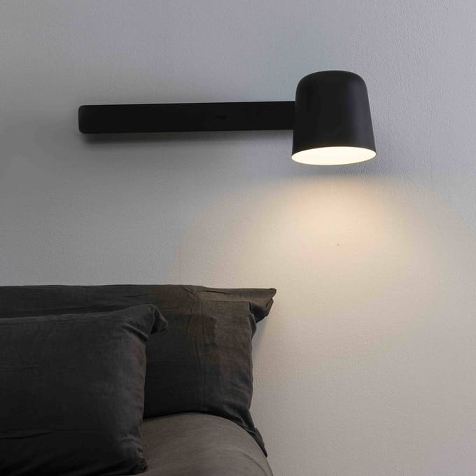 FARO BARCELONA Wandlamp Tila, draaibare kop, zwart