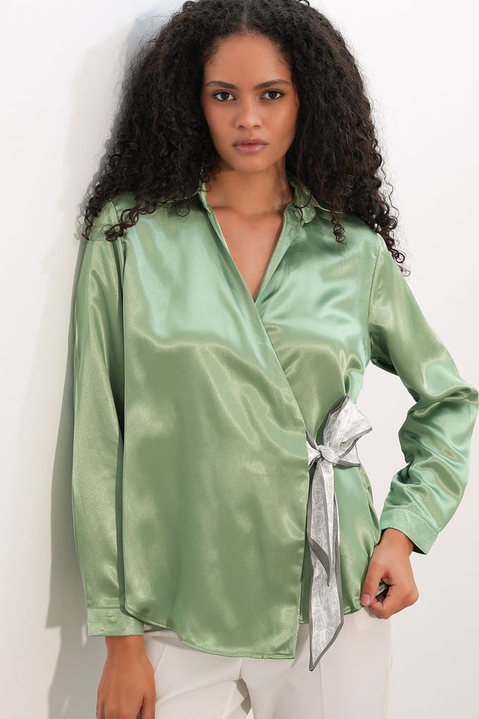 Dames Satin Strik-Voorkant Shirt