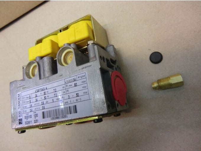 Nefit (Honeywell) - gasblok - V8700A 78051