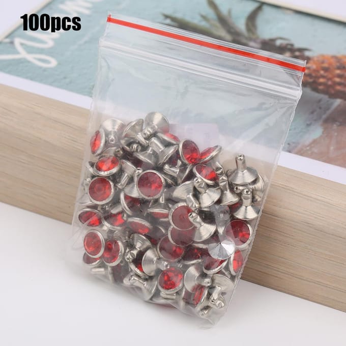 B Acryl Diamant 8mm Decoratieve DIY Stud Kleding Accessoire 8mm Zilveren Rand CrystalBright Rood blue