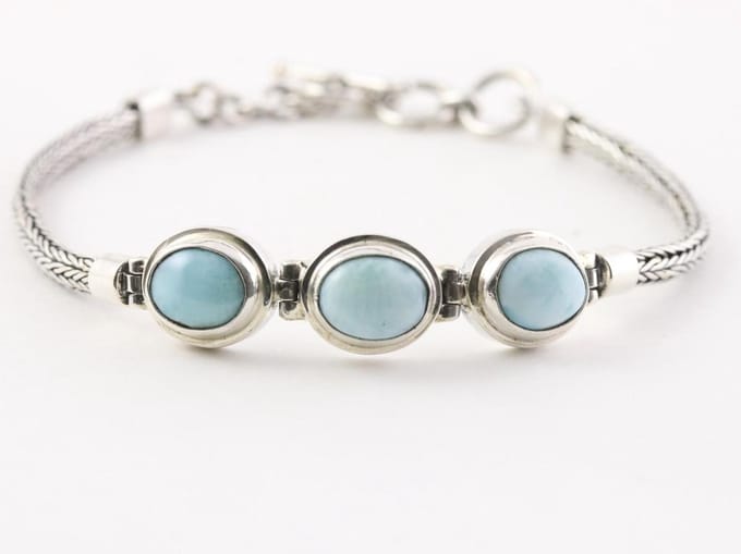 Zilveren armband met larimar
