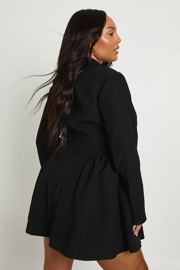 boohoo Dames Plus Skaterrok Blazer Jurk | Zwart | Maat: 44