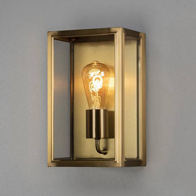 Konstsmide Buitenwandlamp Carpi, messing, breedte 18cm